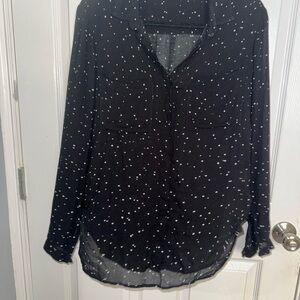 Bella Dahl black polka dot sheer button-up 🌟